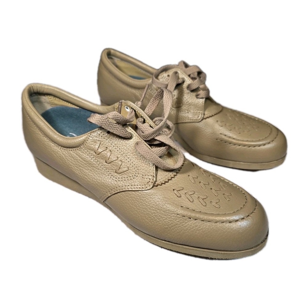 👟 **NEW Drew Shoes‎ 3A Walking Sneaker Womens 8.5 Tan Faux Leather! NARROW FIT!